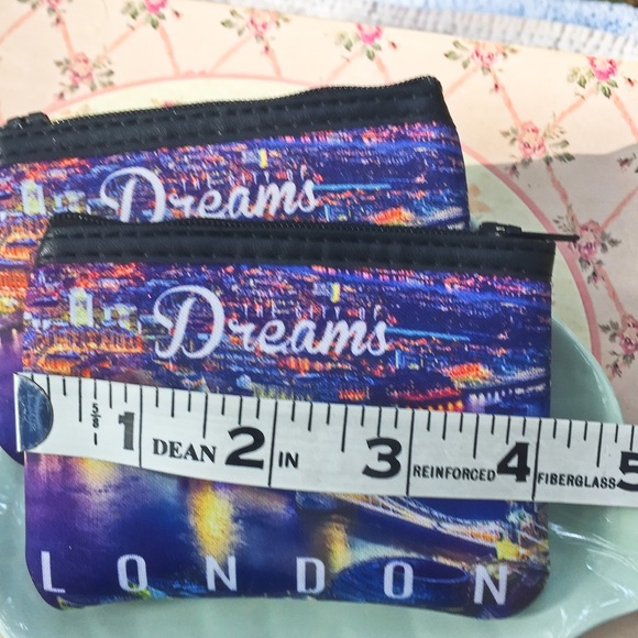 3 for $15 London City bag - Picture 2 of 2